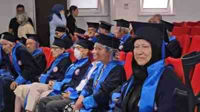 60+ Tazelenme Üniversitesi Mezunlarını Verdi Zonguldak Bülent Ecevit Üniversitesi (BEÜN)