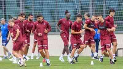 Yeni sezon hazırlıklarını sürdüren Trabzonspor, çalışmalarına sabah yaptığı antrenmanla devam
