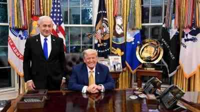 İsrail Başbakanı Binyamin Netanyahu ile ABD Başkanı Donald Trump arasında,