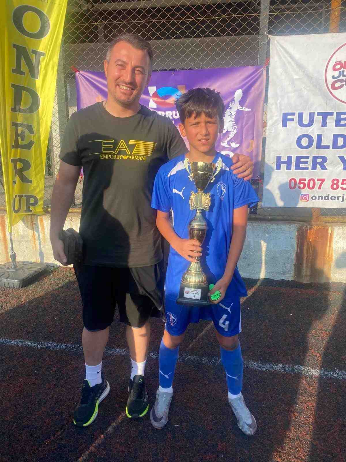 Son yıllarda Türk futbolcuların Avrupa’nın dev kulüplerine transfer olması, yabancı