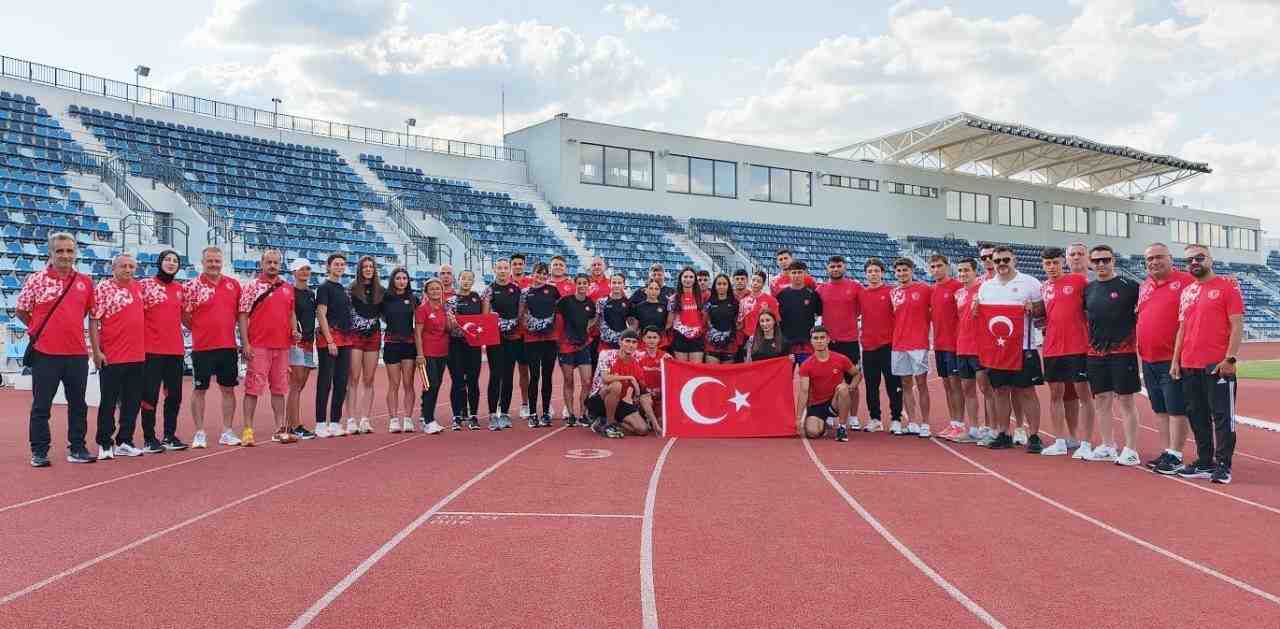 Milli atletler, Romanya’nın Craiova şehrinde düzenlenen Balkan U20 Atletizm Şampiyonası’nda