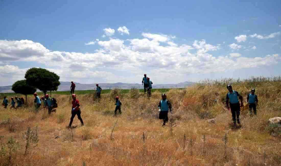 UMKE Koordinasyonunda 4 İlden KatılımVan’ın Erciş ilçesinde, Ulusal Medikal Kurtarma