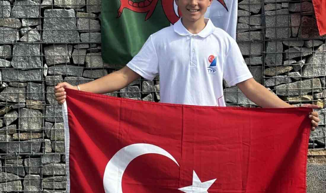İzmirli 12 yaşındaki milli rüzgar sörfçüsü Tuna Tekin, 16-23 Ağustos