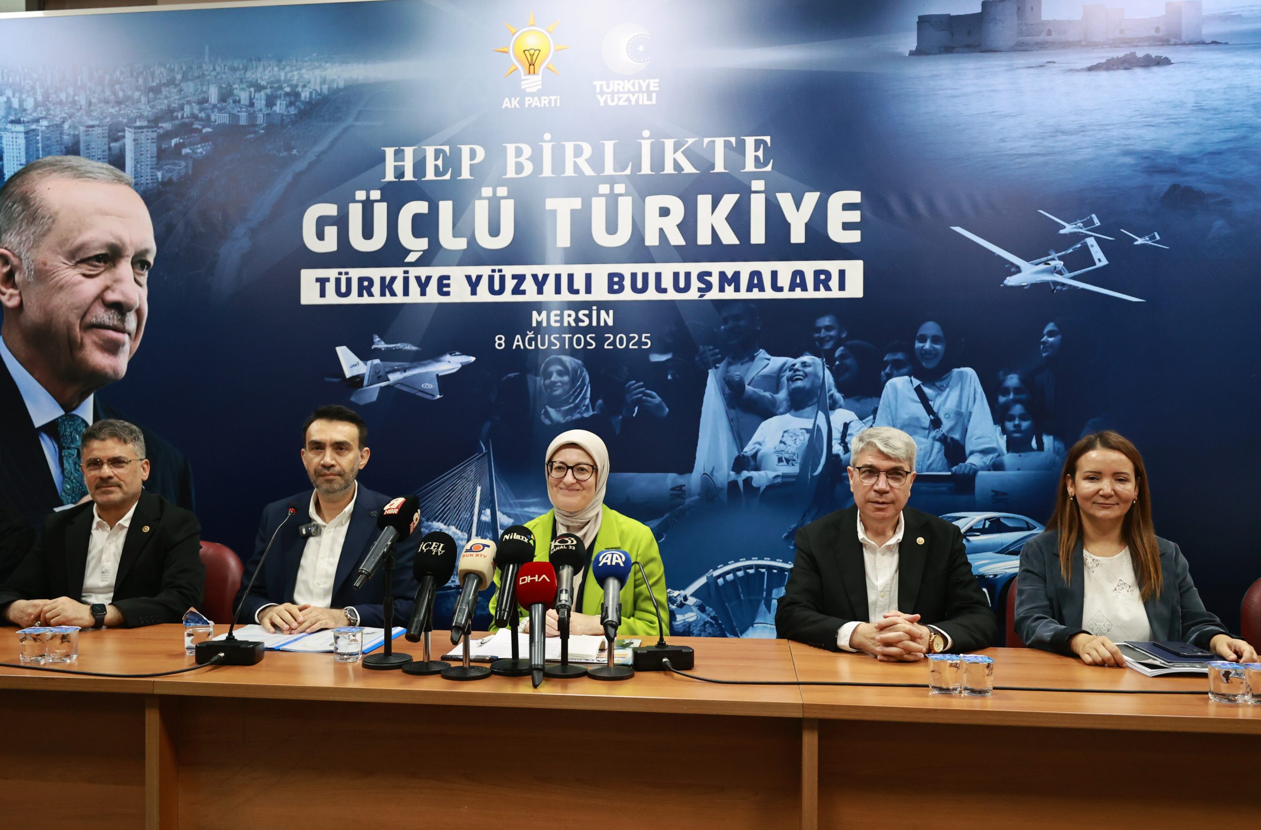 AK Parti Genel Başkan Yardımcısı ve Sivil Toplum ve Halkla