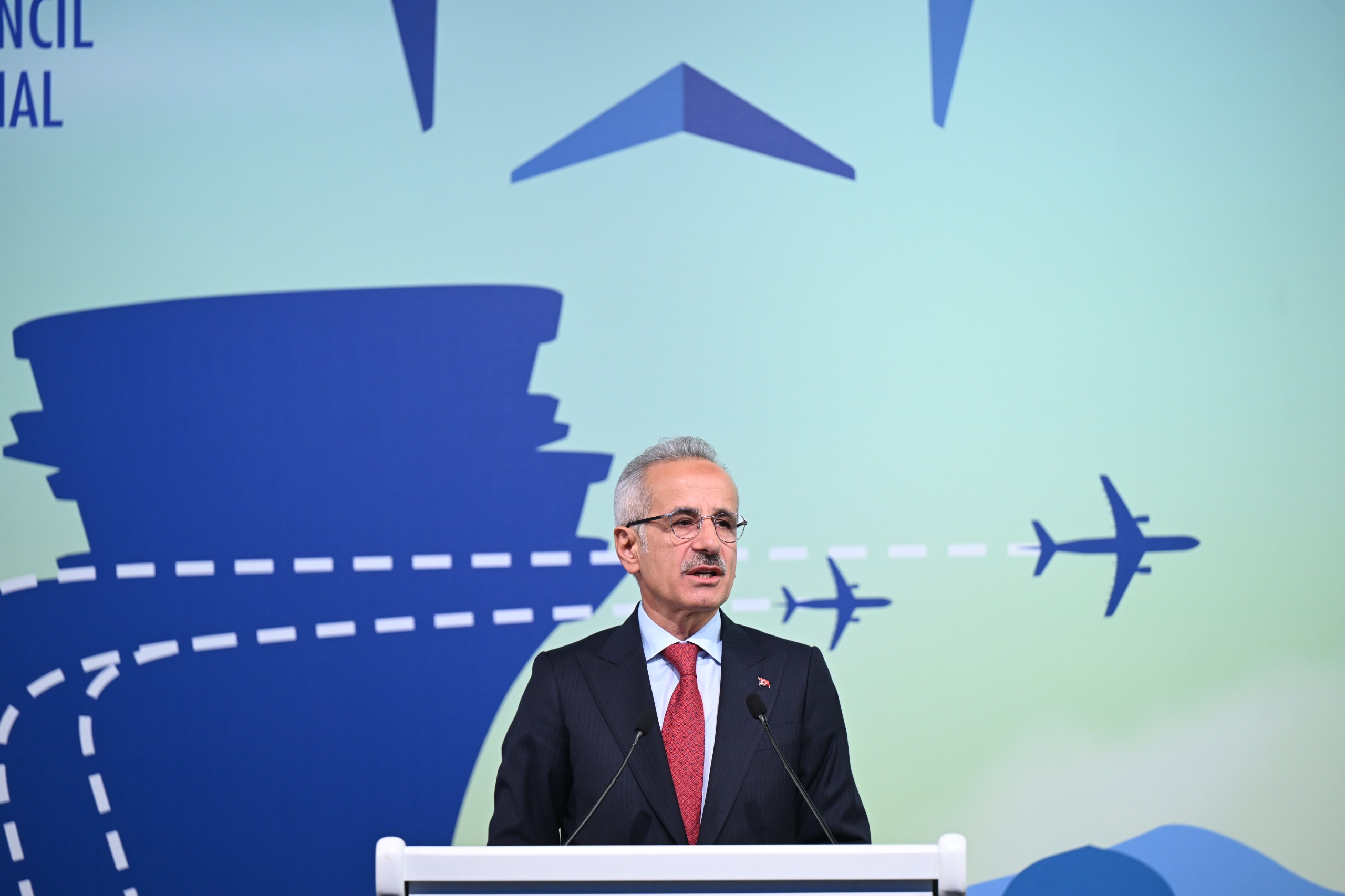 Bakan Uraloğlu: “Bu Başarı, Türk Havacılığının Gücünü Gösteriyor” Ulaştırma ve