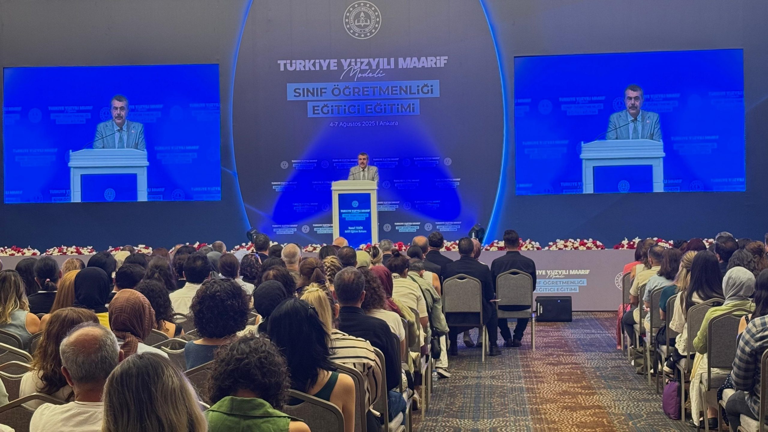 Milli Eğitim Bakanı Yusuf Tekin, serbest kıyafet uygulamasına ilişkin yaptığı