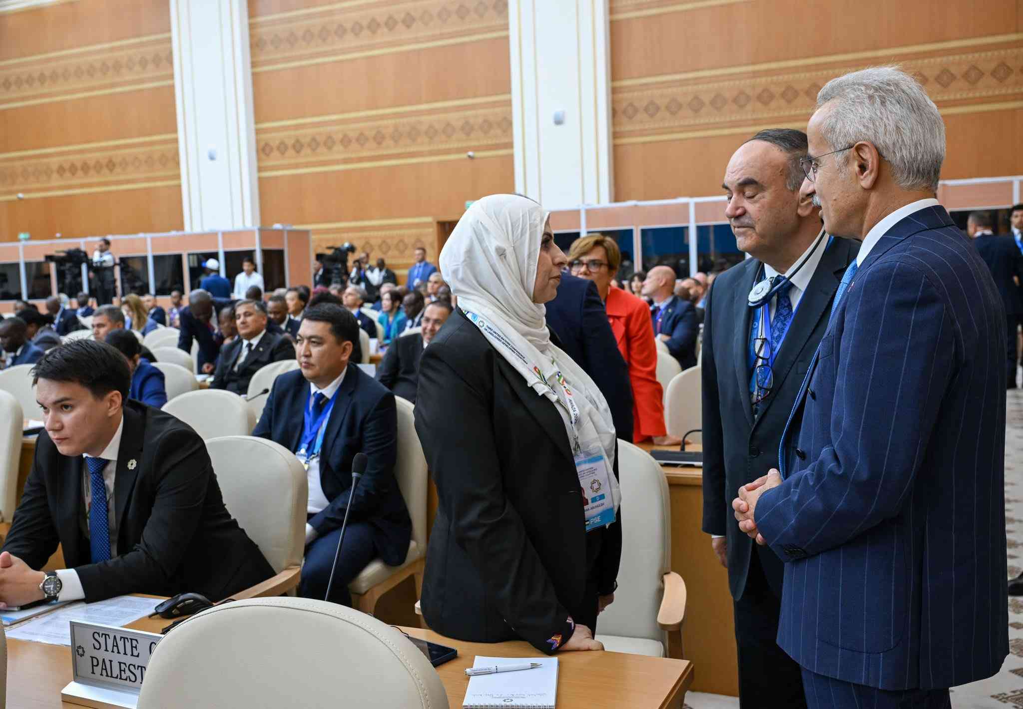 Ulaştırma ve Altyapı Bakanı Abdulkadir Uraloğlu, Filistin’in Türkmenistan Büyükelçisi Rana
