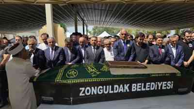 Eski AK Parti Zonguldak İl Başkanı Zeki Tosun, kanser tedavisi