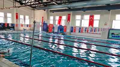 Gençlik ve Spor Bakanı Osman Aşkın Bak, Diyarbakır’ın Çınar ilçesinde
