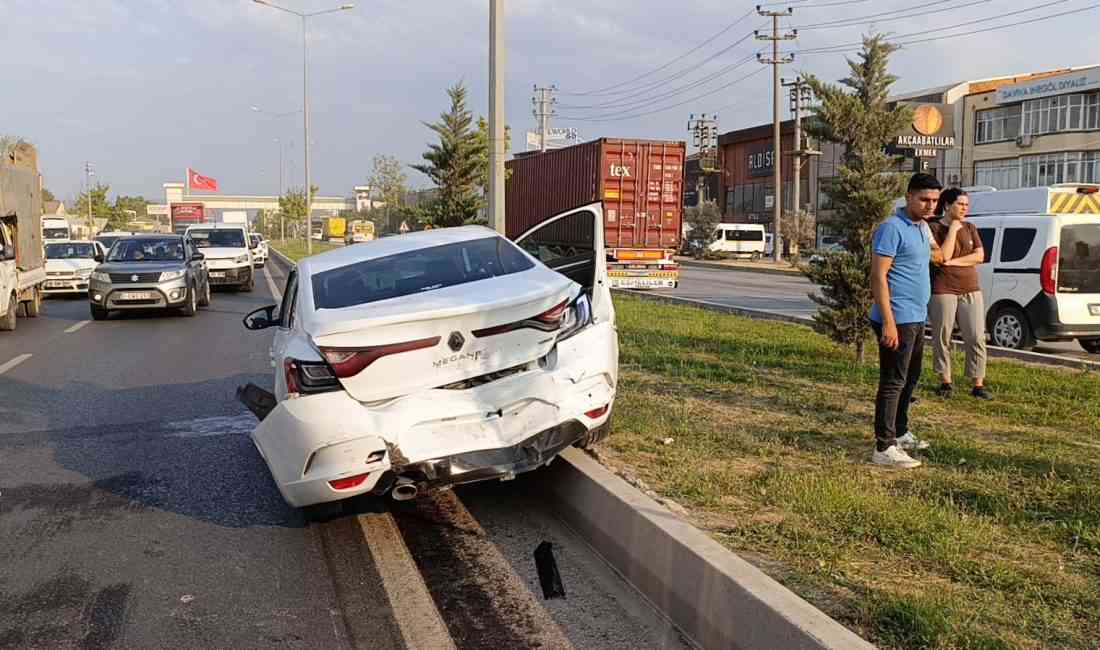 Bursa’nın İnegöl ilçesinde meydana gelen kazada, ciple çarpışan otomobilin sürücüsü