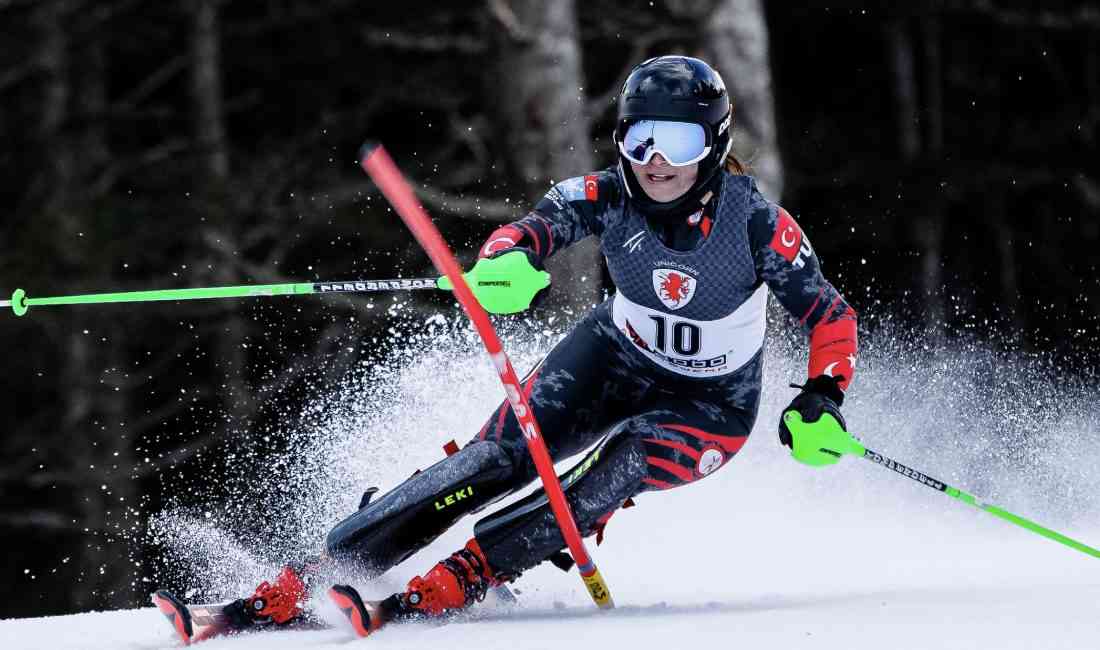 Milli sporcu Sıla Kara, 181 kez giydiği milli forma ile