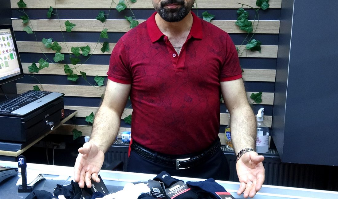 Erzurum’un Palandöken ilçesinde, manavlık yapan Hakim Nalkıran, 21 Temmuz’da iş