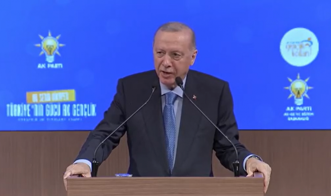 Cumhurbaşkanı Recep Tayyip Erdoğan, AK Parti Gençlik Kolları’nın düzenlediği ‘AK