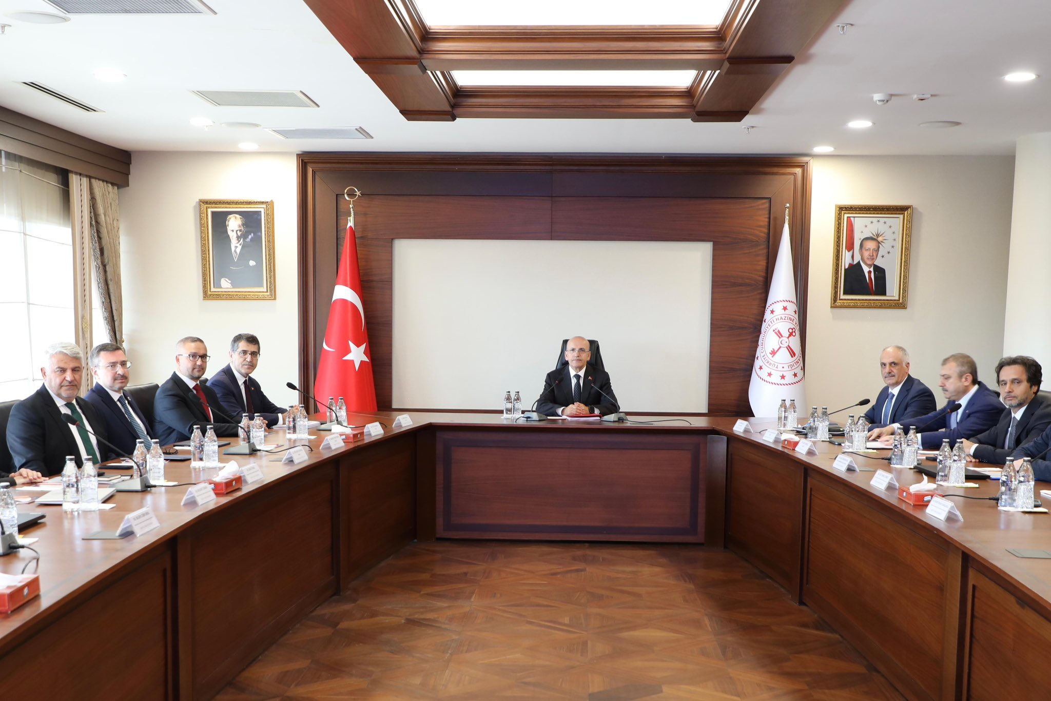 Hazine ve Maliye Bakanı Mehmet Şimşek başkanlığında gerçekleştirilen Finansal İstikrar