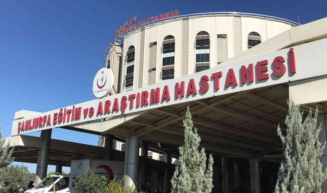 Şanlıurfa Eğitim ve Araştırma Hastanesi’nde görevli Op. Dr. A.Y., bir