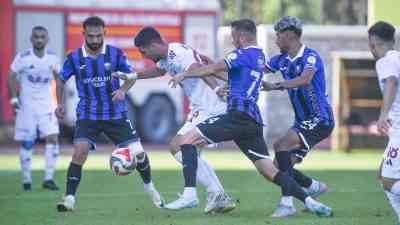 TFF 2’nci Lig’de oynanan mücadelede İnegölspor, sahasında Karacabey Belediyespor’u 2-1’lik