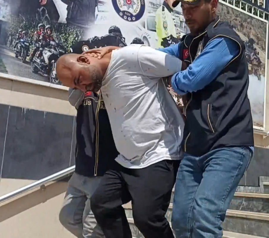 Sarıyer İstinye Mezarlığı’nda 13 Ağustos sabahı meydana gelen olayda, 15