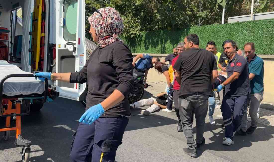 Firuzköy Bulvarı üzerinde saat 15.00 sıralarında meydana gelen kazada, direksiyon