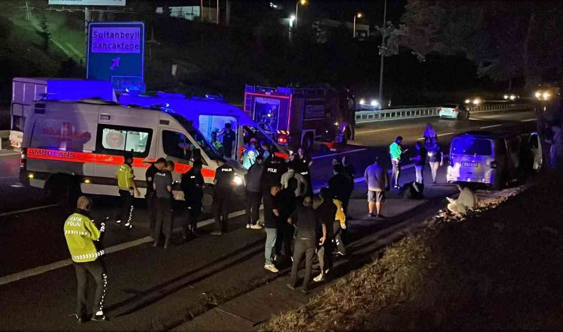 İstanbul’un Sultanbeyli ilçesinde TEM Otoyolu Ankara istikametinde meydana gelen trafik