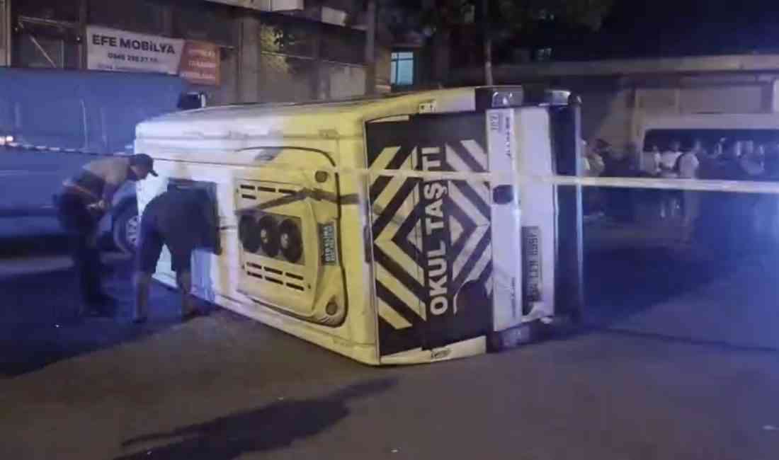 Sultanbeyli’nin Orhangazi Mahallesi, Antalya Caddesi‘nde meydana gelen trafik kazasında 10