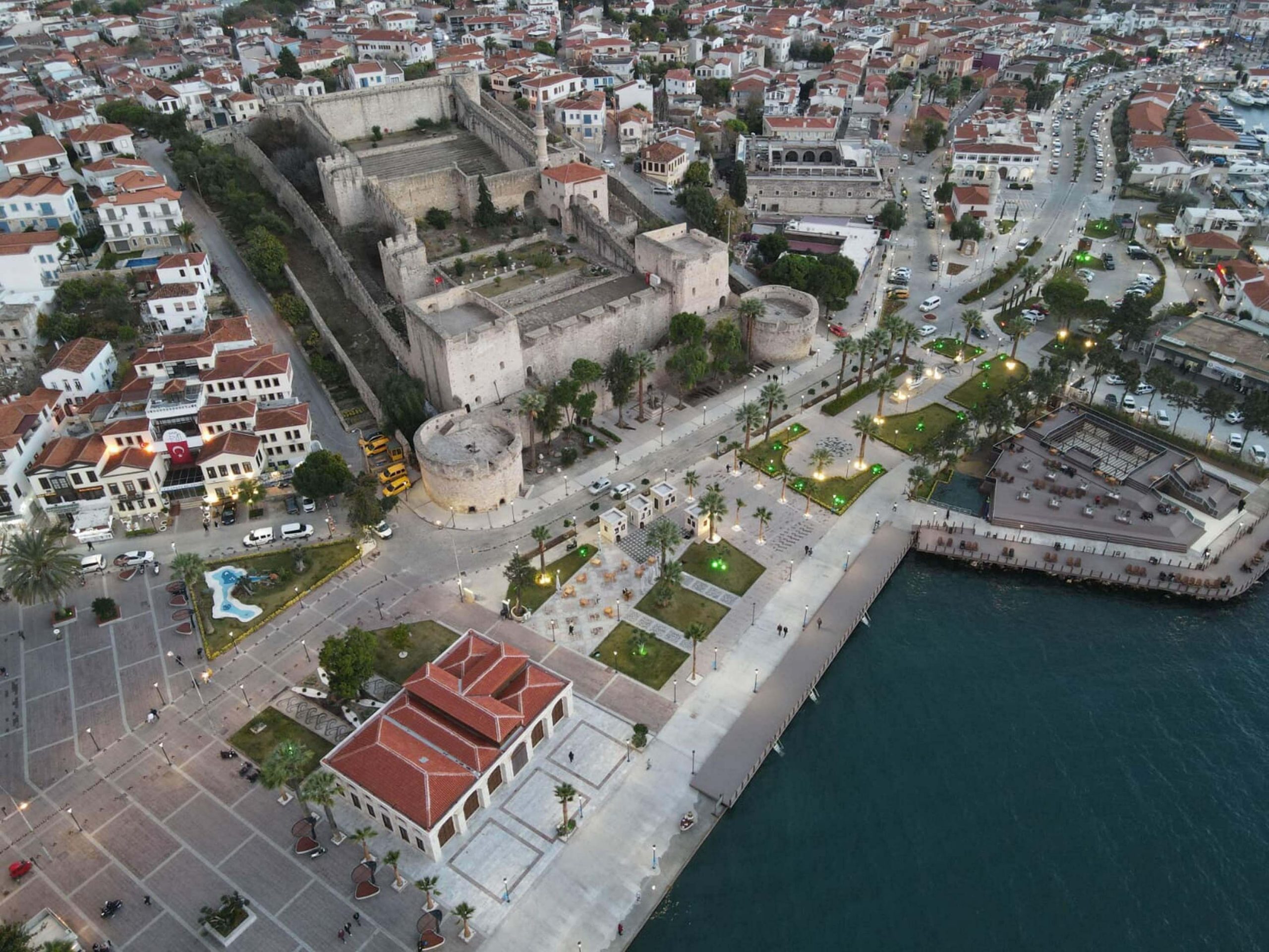 Çeşme ilçesinde 25 Temmuz’dan bu yana uygulanan zorunlu su kesintileri,