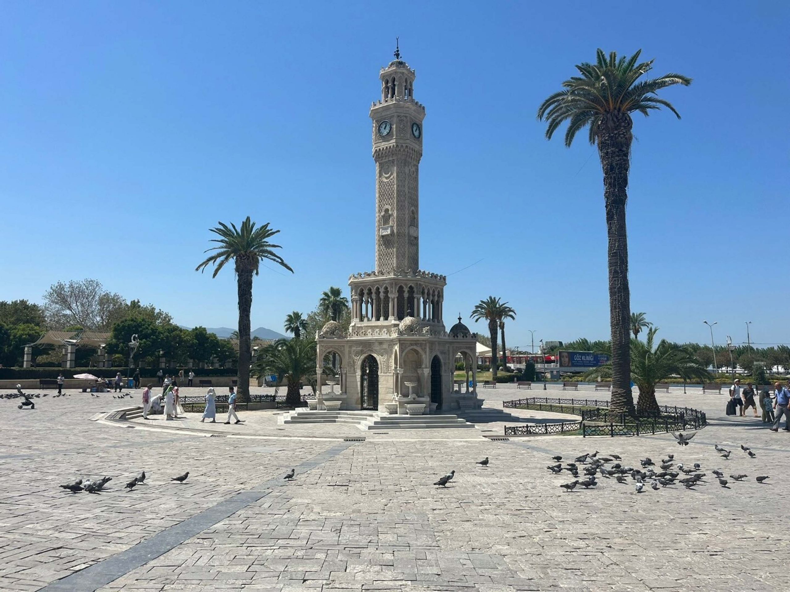 İzmir’de sıcak hava dalgası etkisini gösteriyor. Meteoroloji, 11-17 Ağustos tarihleri