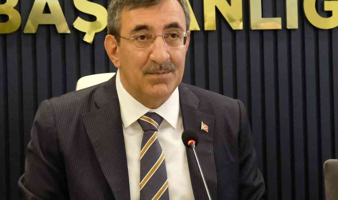 Cumhurbaşkanı Yardımcısı Cevdet Yılmaz, Konya’da düzenlenen “Türkiye Yüzyılı Buluşmaları” programı