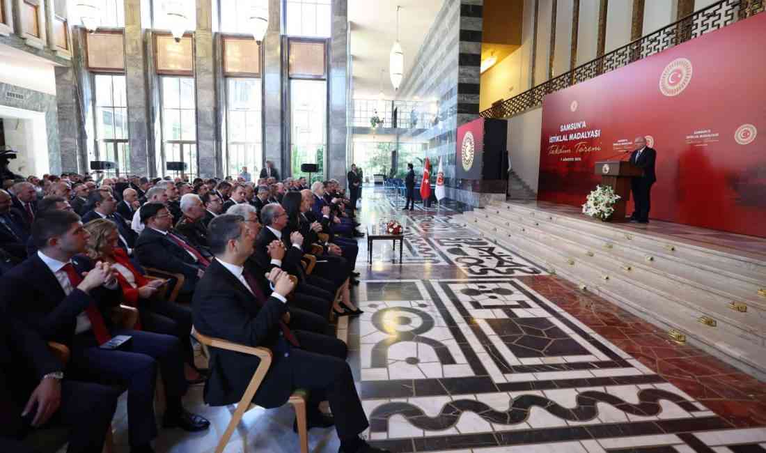 TBMM Başkanı Numan Kurtulmuş, Samsun’a verilen İstiklal Madalyası Takdim Töreni’nde