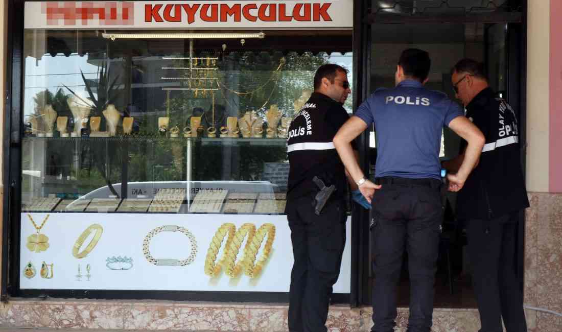 Kuyumcu Dükkanından 600 Bin TL Değerinde Altın Çaldı Antalya’nın Kepez