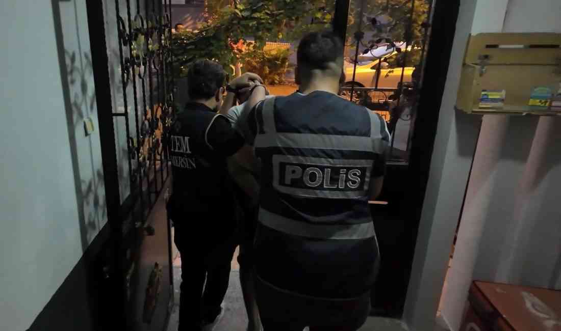 Mersin’de terör örgütü DEAŞ’a eleman kazandırdığı belirlenen 8 kişi, güvenlik