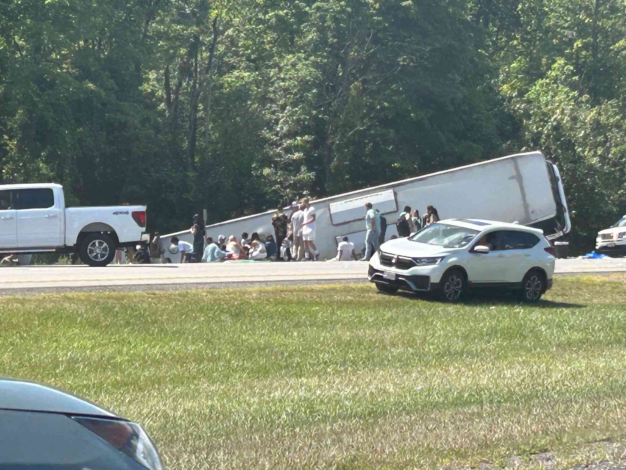 ABD’nin New York eyaletinde, Niagara Şelalesi’nden dönen bir tur otobüsünün