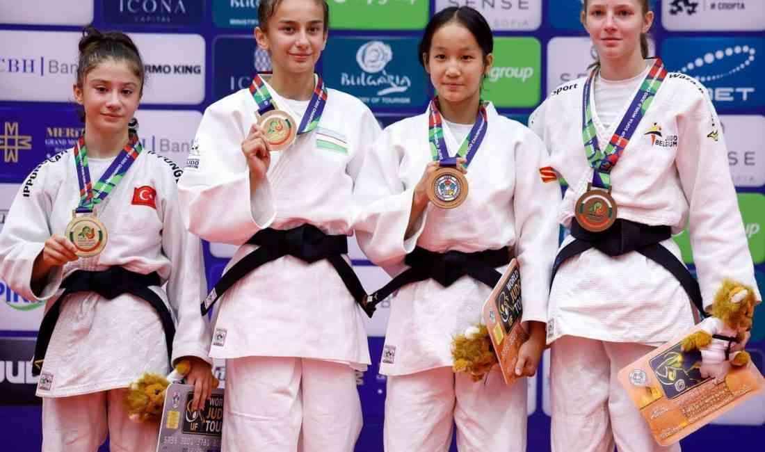 Ümraniye Belediyesi Spor Kulübü sporcusu milli judocu Sema Nur Yüksel,