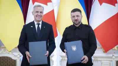 Ukrayna Devlet Başkanı Volodimir Zelenskiy, Kanada Başbakanı Mark Carney ile