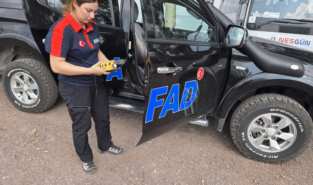 112 Acil Çağrı Merkezi’ne gelen ihbar üzerine, Tavşanlı Beldesi tersaneler bölgesinde deniz