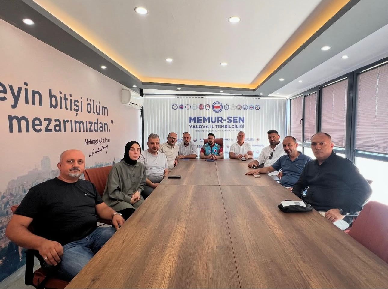 Yalova Memur-Sen İl Başkanı İbrahim Özer, konfederasyona bağlı sendikaların şube