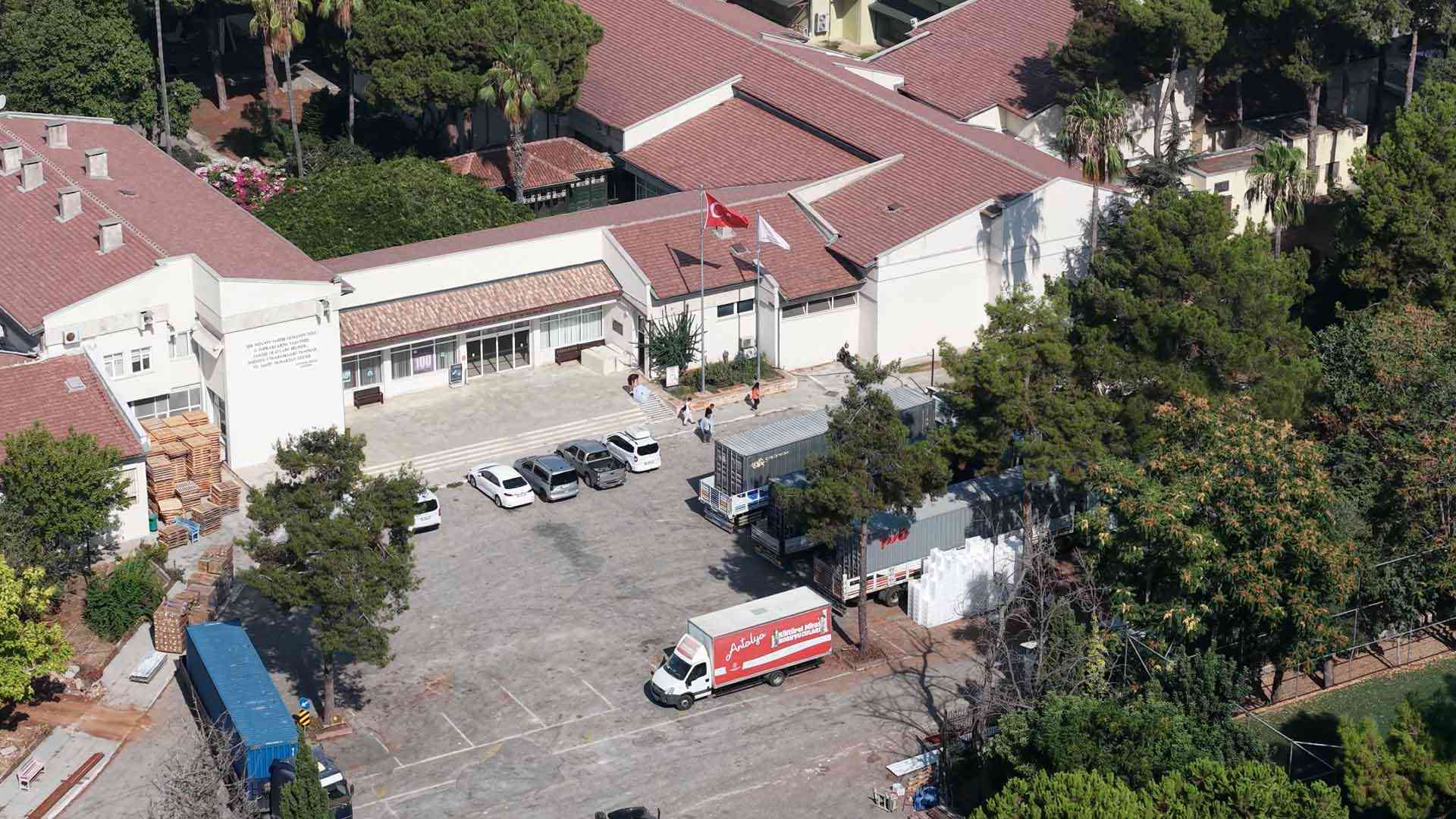 Antalya Arkeoloji Müzesi, depreme dayanıksız olduğu gerekçesiyle yıkılma kararı aldı