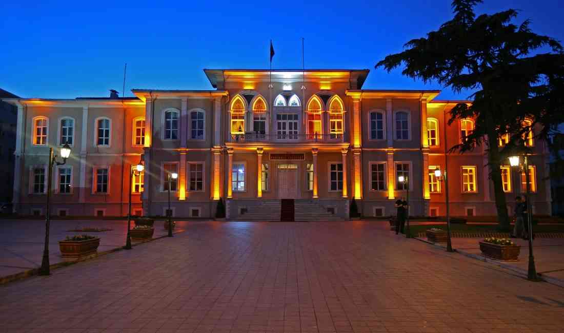 Tekirdağ Valiliği, olumsuz hava koşulları nedeniyle Saray, Marmaraeğlisi, Şarköy ve