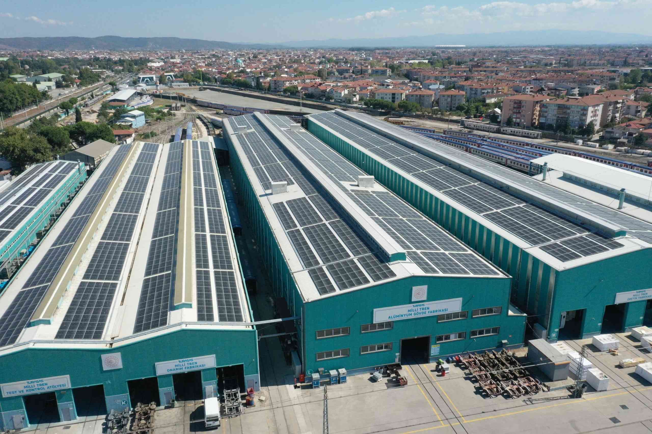 Ulaştırma ve Altyapı Bakanı Abdulkadir Uraloğlu, Türkiye Raylı Sistem Araçları