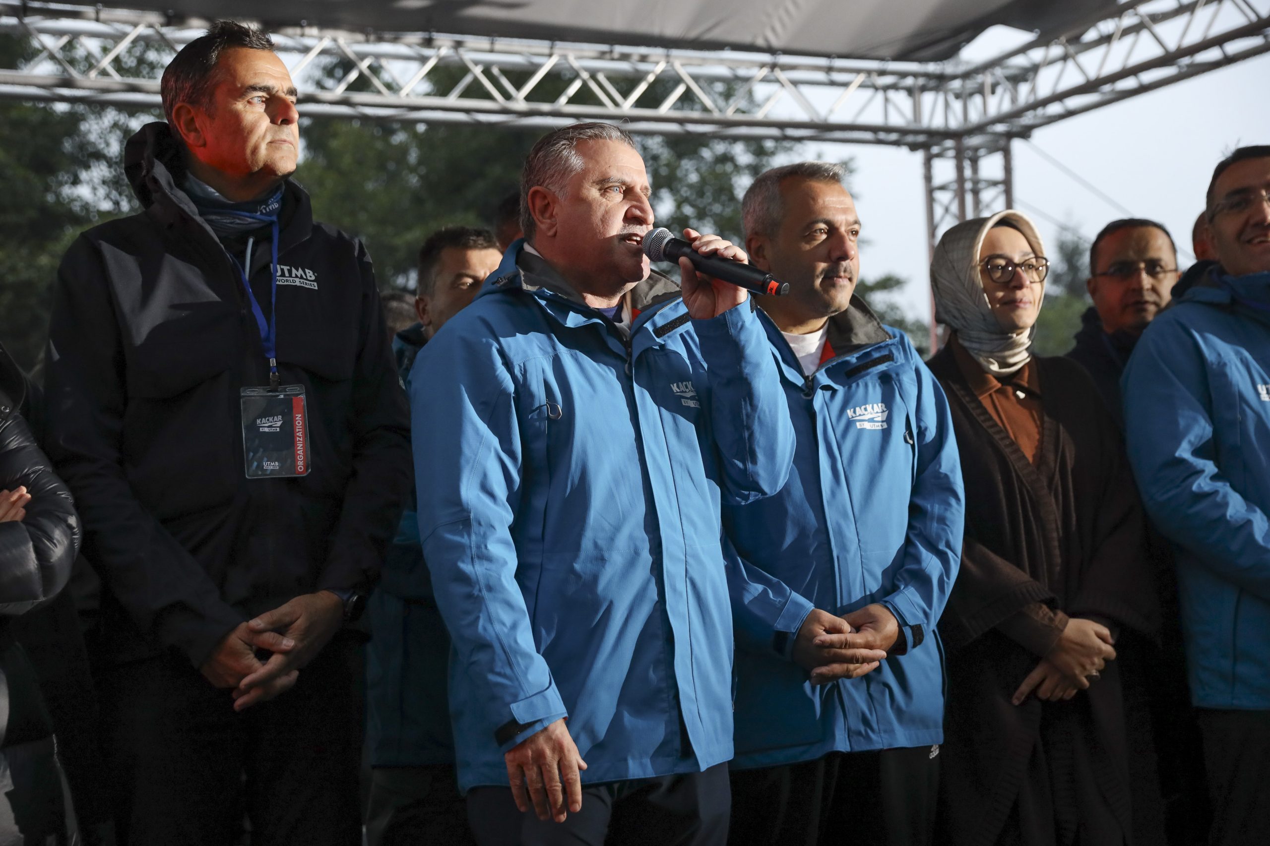 Gençlik ve Spor Bakanı Osman Aşkın Bak, Rize’de 55 ülkeden