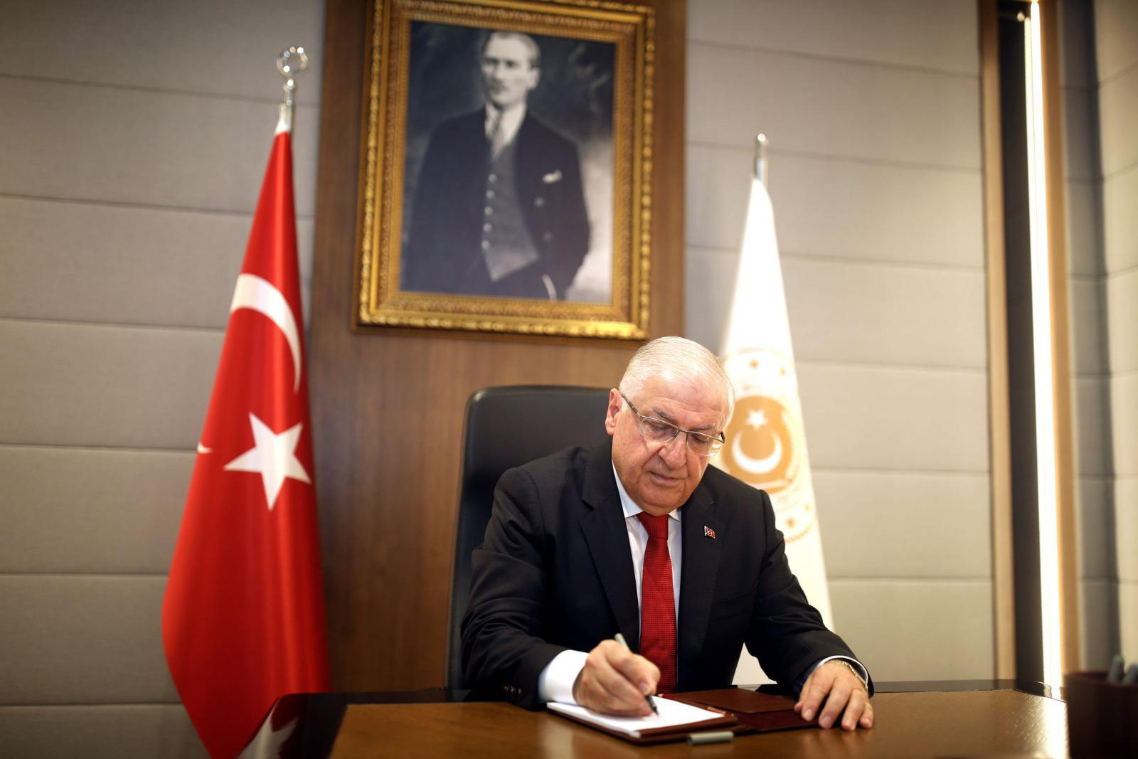 Milli Savunma Bakanı Yaşar Güler, Gürcistan Savunma Bakanı Irakli Chikovani