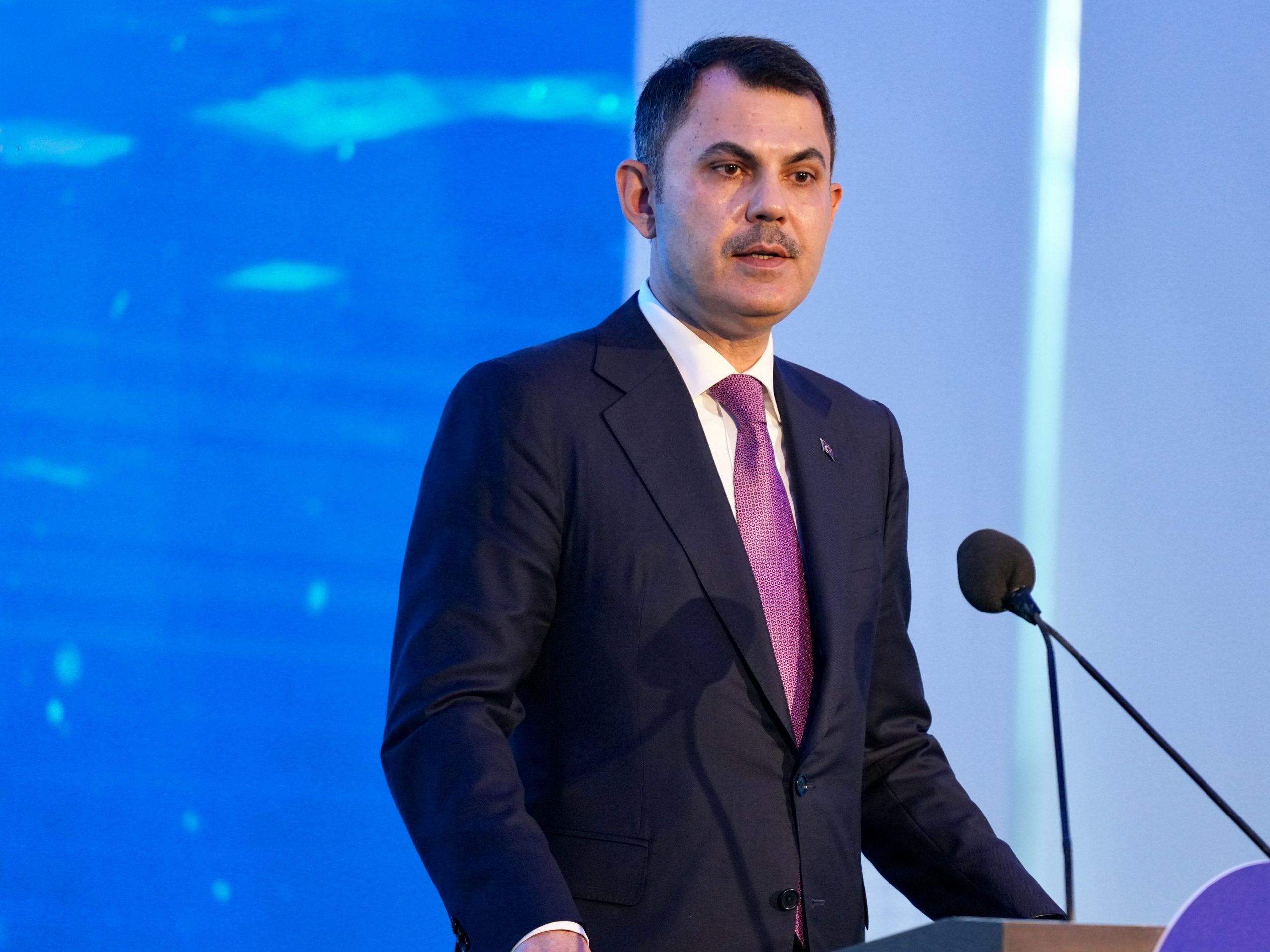 Çevre, Şehircilik ve İklim Değişikliği Bakanı Murat Kurum, sosyal konut