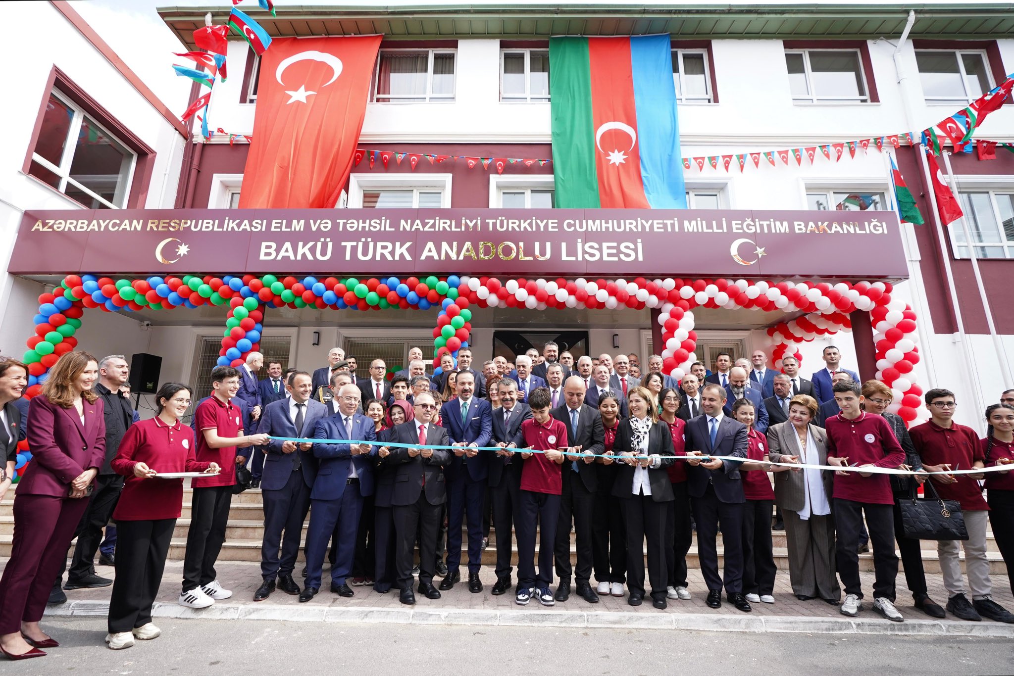 Milli Eğitim Bakanı Yusuf Tekin, Azerbaycan’daki temasları kapsamında Bakü Türk