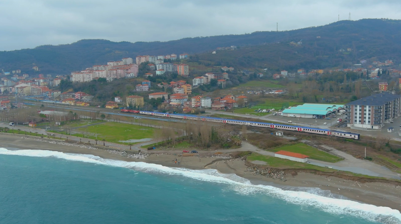Ulaştırma ve Altyapı Bakanı Abdulkadir Uraloğlu, Batı Karadeniz’in doğal ve