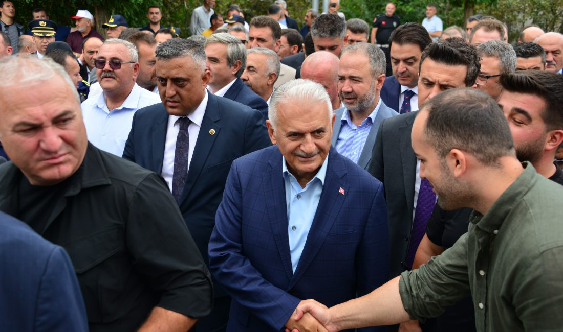 Binali Yıldırım: “Teröre Harcanan 2 Trilyon Dolar, Türkiye’yi 7’nci Büyük Ekonomi Yapabilirdi” Türk Devletleri Teşkilatı Aksakallar Konseyi Başkanı Binali Yıldırım, son 40