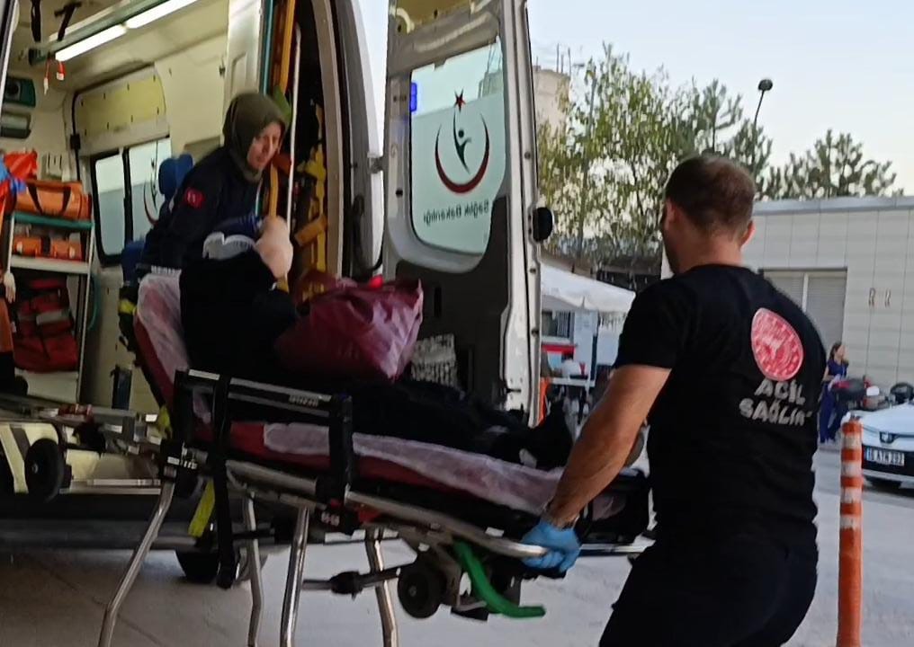Bursa’nın İnegöl ilçesinde, işçi servisi otobüsü ile köyler arasında yolcu