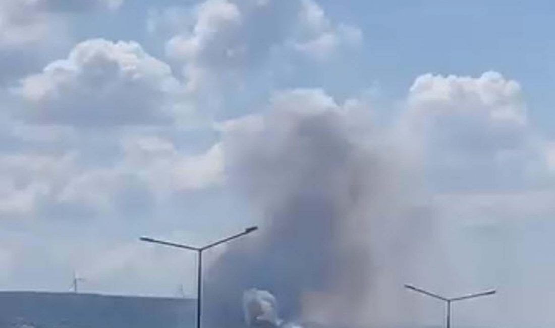 Çanakkale’nin merkeze bağlı Çınarlı köyü yakınlarında çıkan orman yangını kontrol