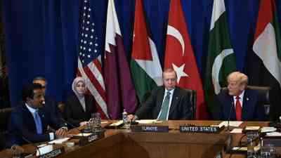 Cumhurbaşkanı Recep Tayyip Erdoğan, ABD Başkanı Donald Trump ile birlikte