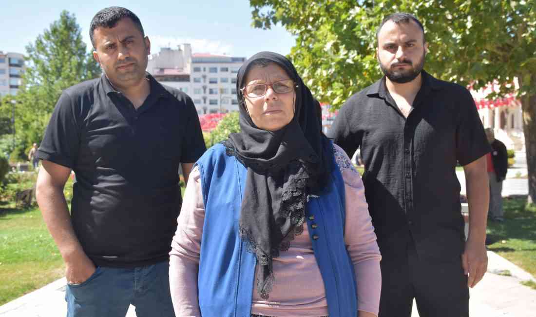 Sivas’ın Koyulhisar ilçesinde komşusu Enver Yaman’ı (70) baltayla öldürmekle suçlanan