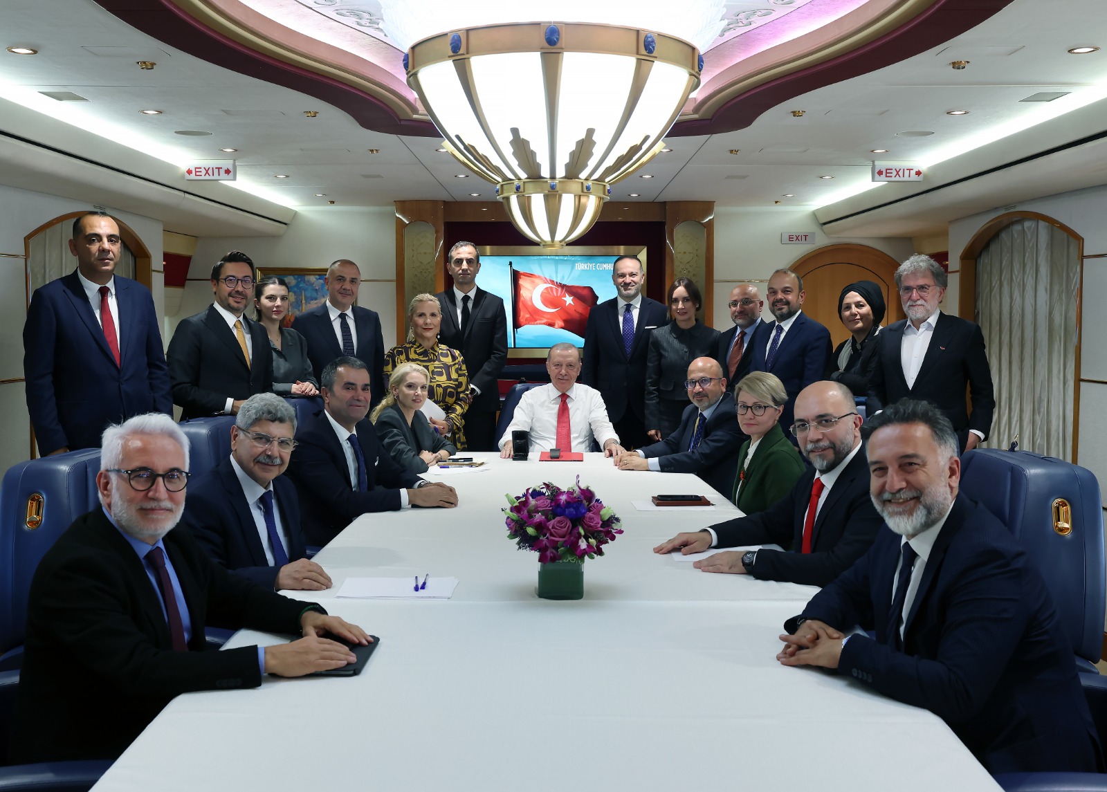 Cumhurbaşkanı Recep Tayyip Erdoğan, ABD dönüşünde gazetecilere yaptığı açıklamada, ABD