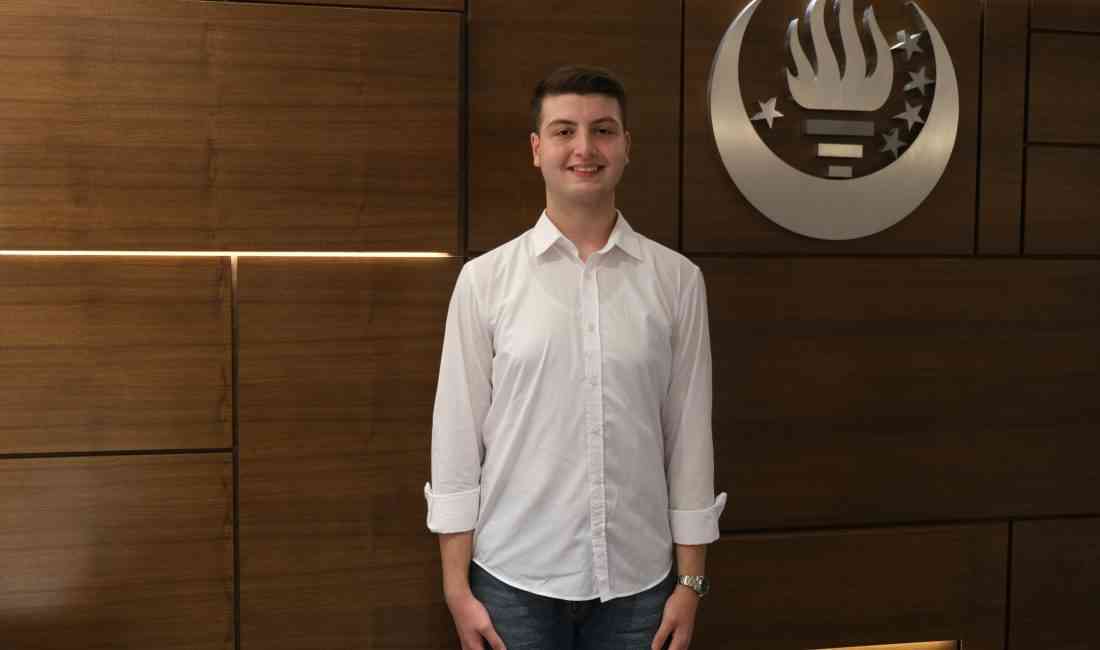 6 Şubat 2023’teki depremler sonucu Hatay’daki evleri hasar gören Tunç